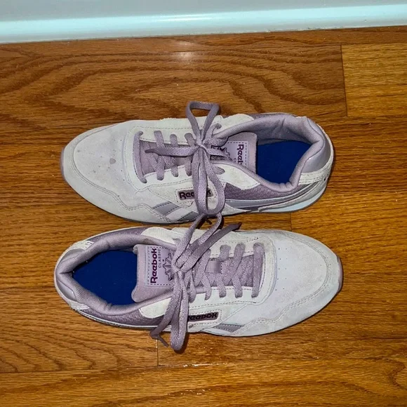 Dusty Purple Reeboks - Picture 5 of 11